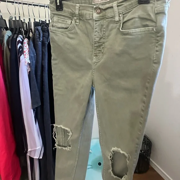 Free People Olive Ripped Skinny Jeans - Picture 2 of 4